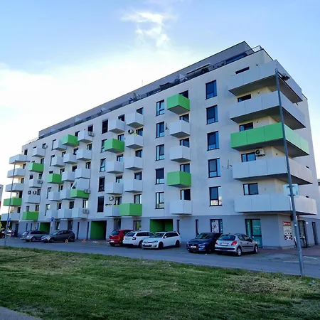 2 Izbovy V Novostavbe West Apartment Galanta
